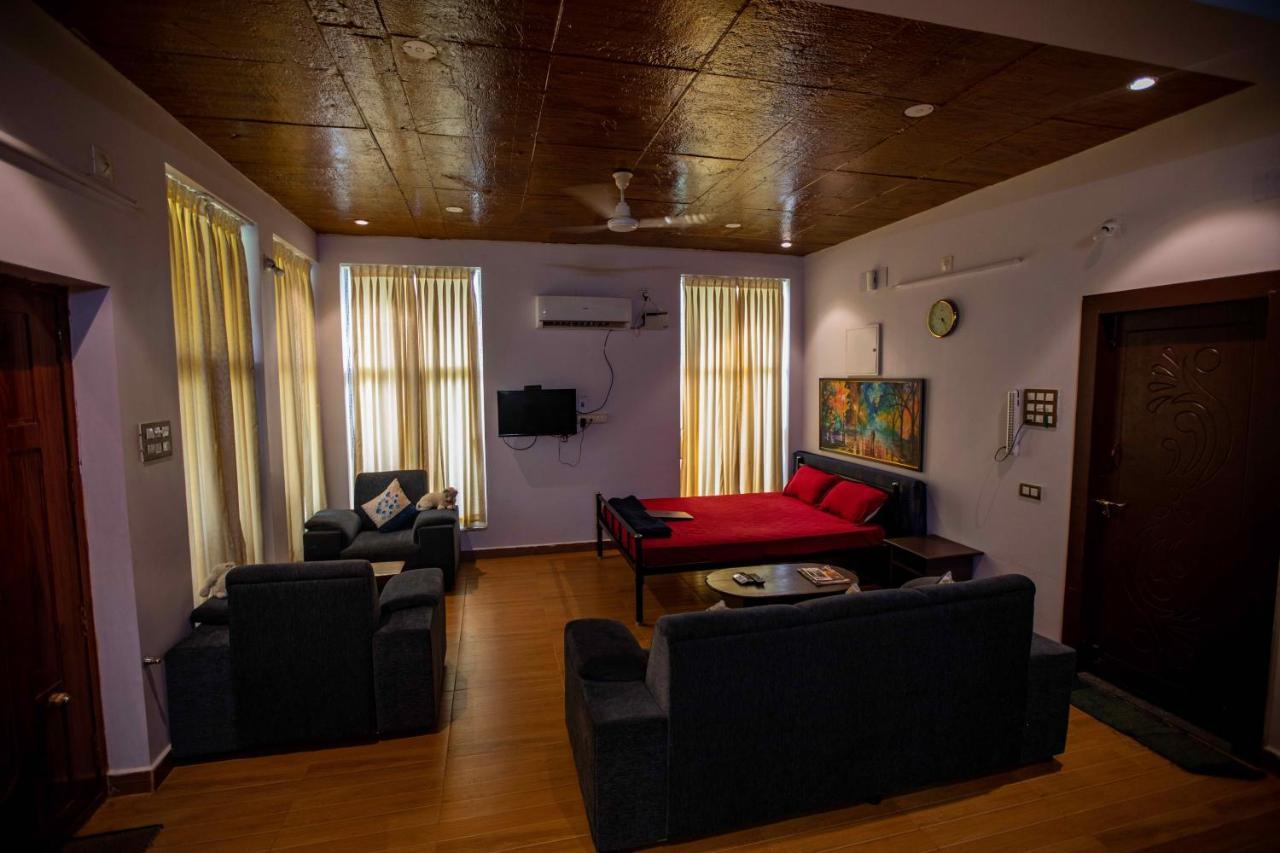 Waves Beach House Puducherry Zewnętrze zdjęcie