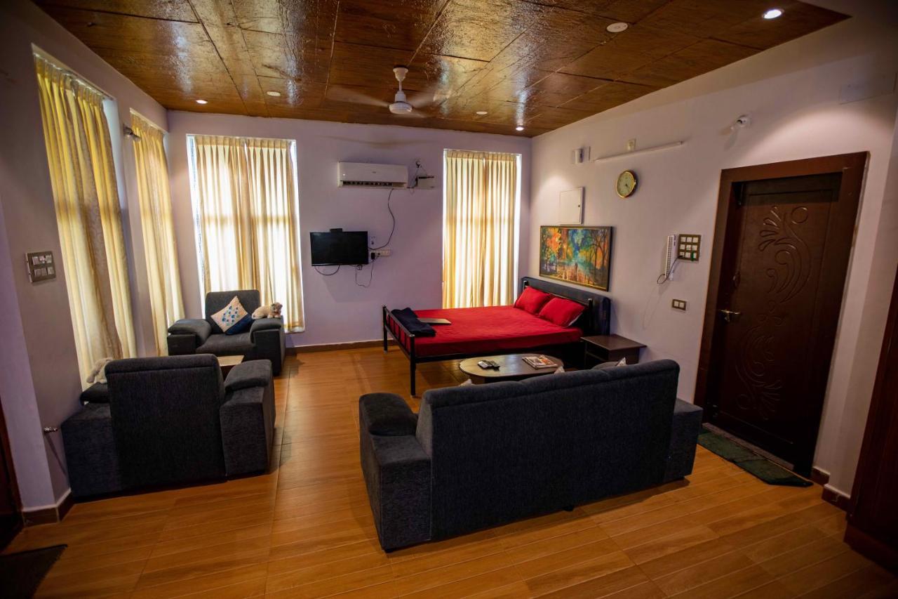 Waves Beach House Puducherry Zewnętrze zdjęcie