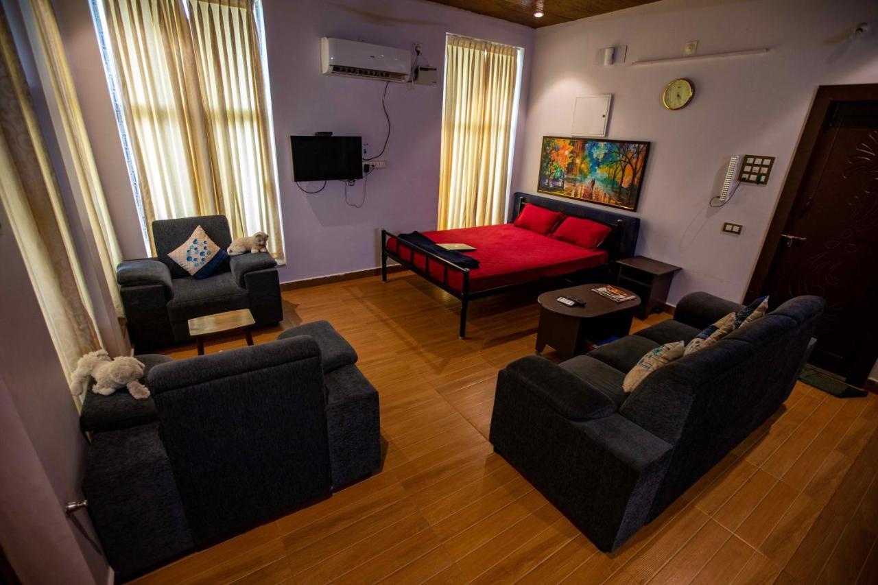 Waves Beach House Puducherry Zewnętrze zdjęcie