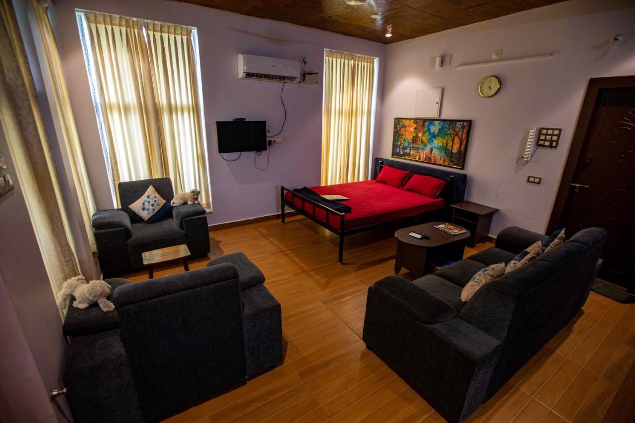 Waves Beach House Puducherry Zewnętrze zdjęcie