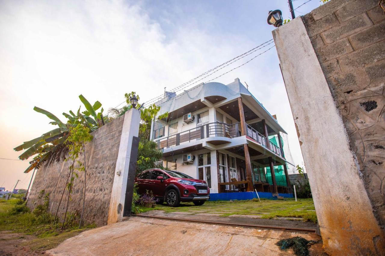 Waves Beach House Puducherry Zewnętrze zdjęcie