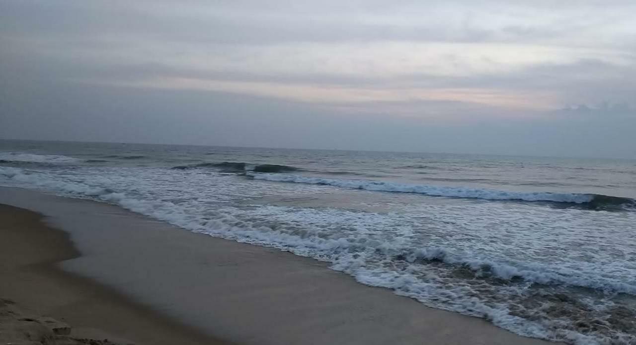 Waves Beach House Puducherry Zewnętrze zdjęcie