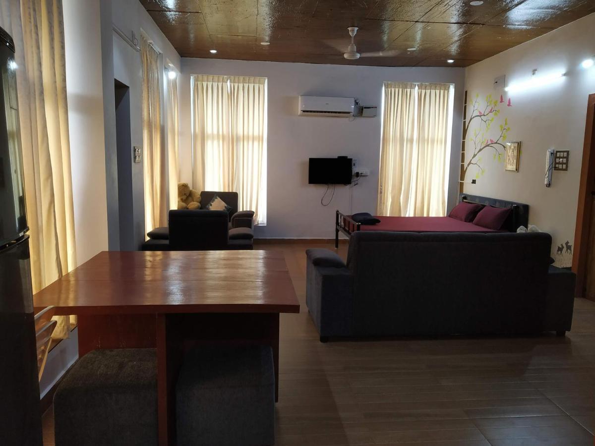 Waves Beach House Puducherry Zewnętrze zdjęcie
